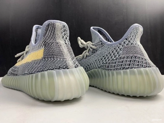 Boost Yeezy Ash 350 Blue V2 GY7657 Adidas 0817